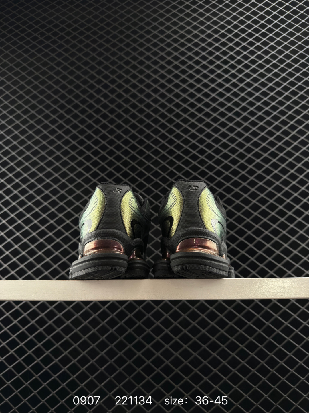 New Balance 2000 NB2000